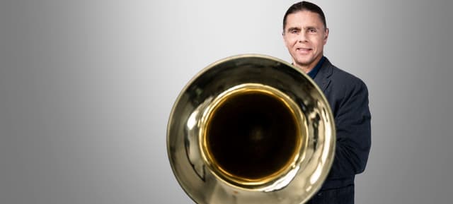 Ha Bach ismerte volna - kortárs tubaest