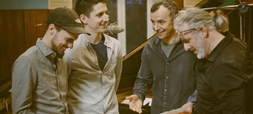 red stones jazz club